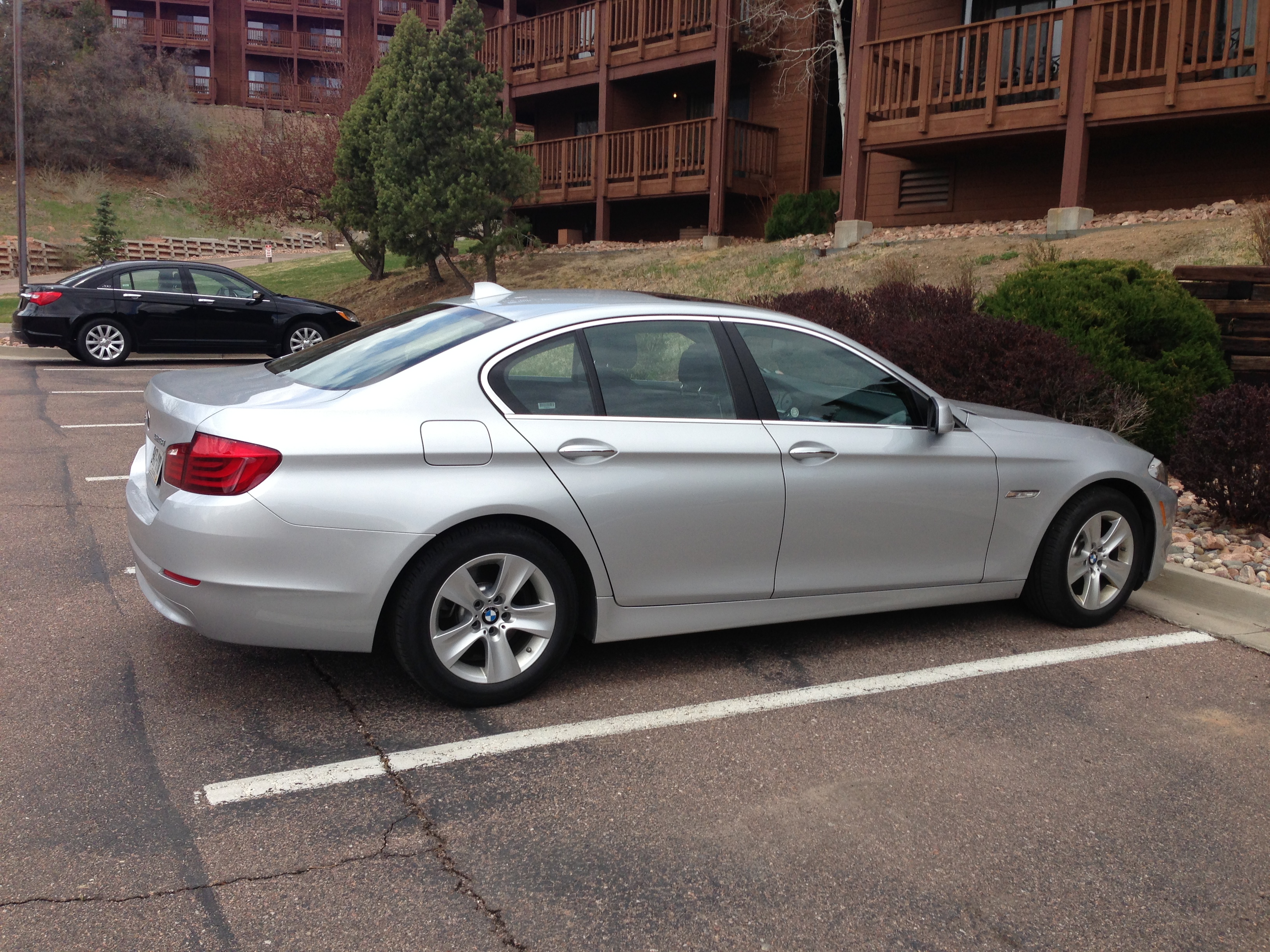 My Unexpected BMW 528i Upgrade from Avis! • Point Me to the Plane