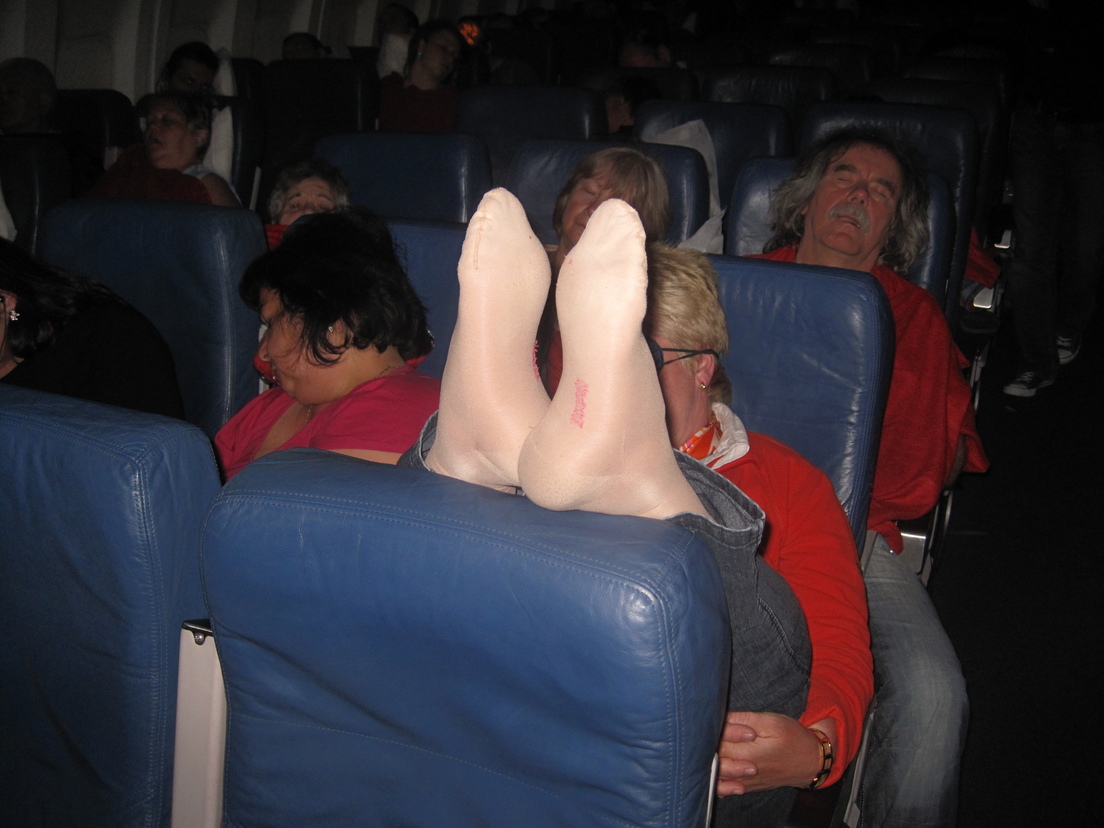 Masturbate On Plane.
