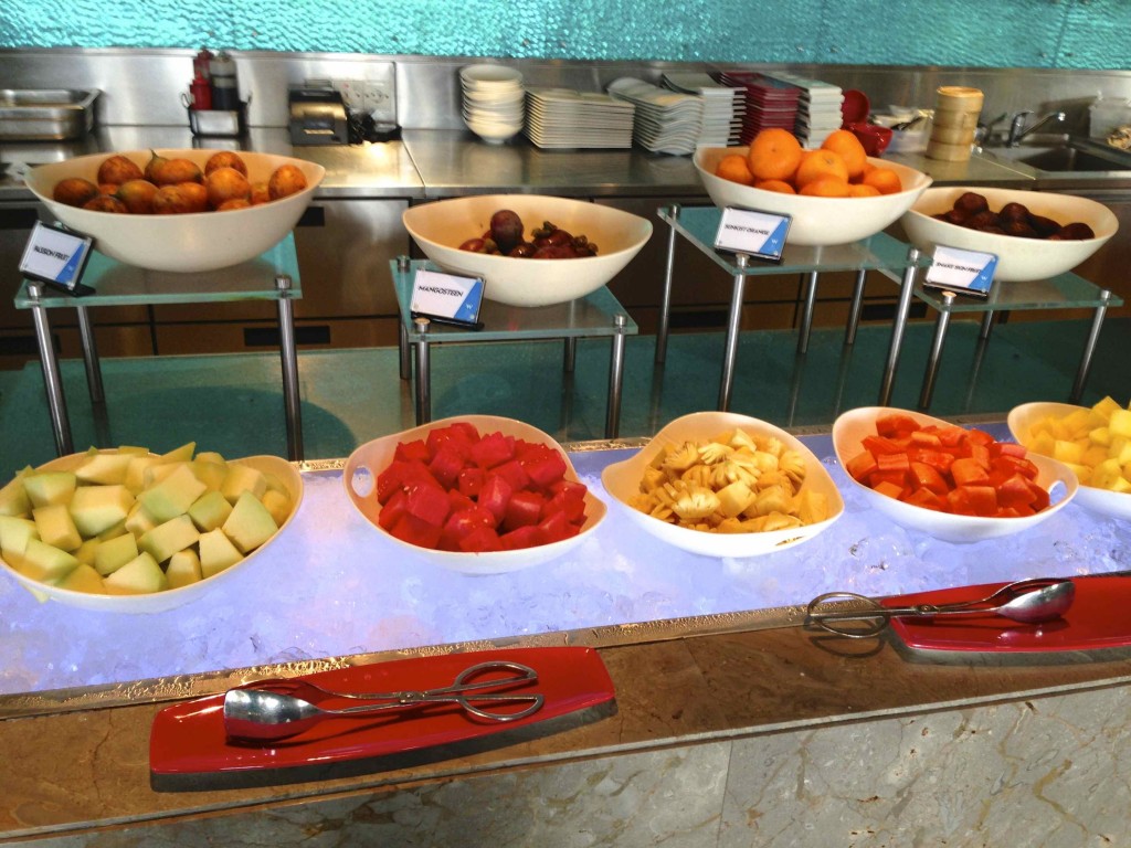 a buffet with different types of fruit