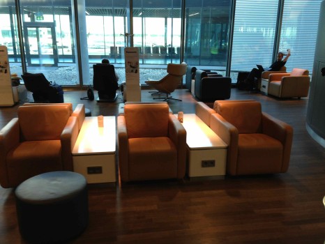 Lufthansa Frankfurt Business Lounge03