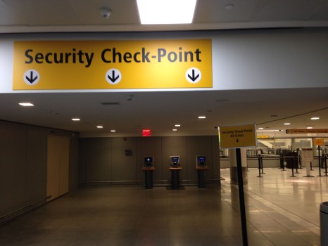 JFK Terminal 4 Security Check4