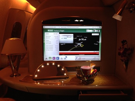 Emirates First Class DXB-MXP Dubai Milan 77702