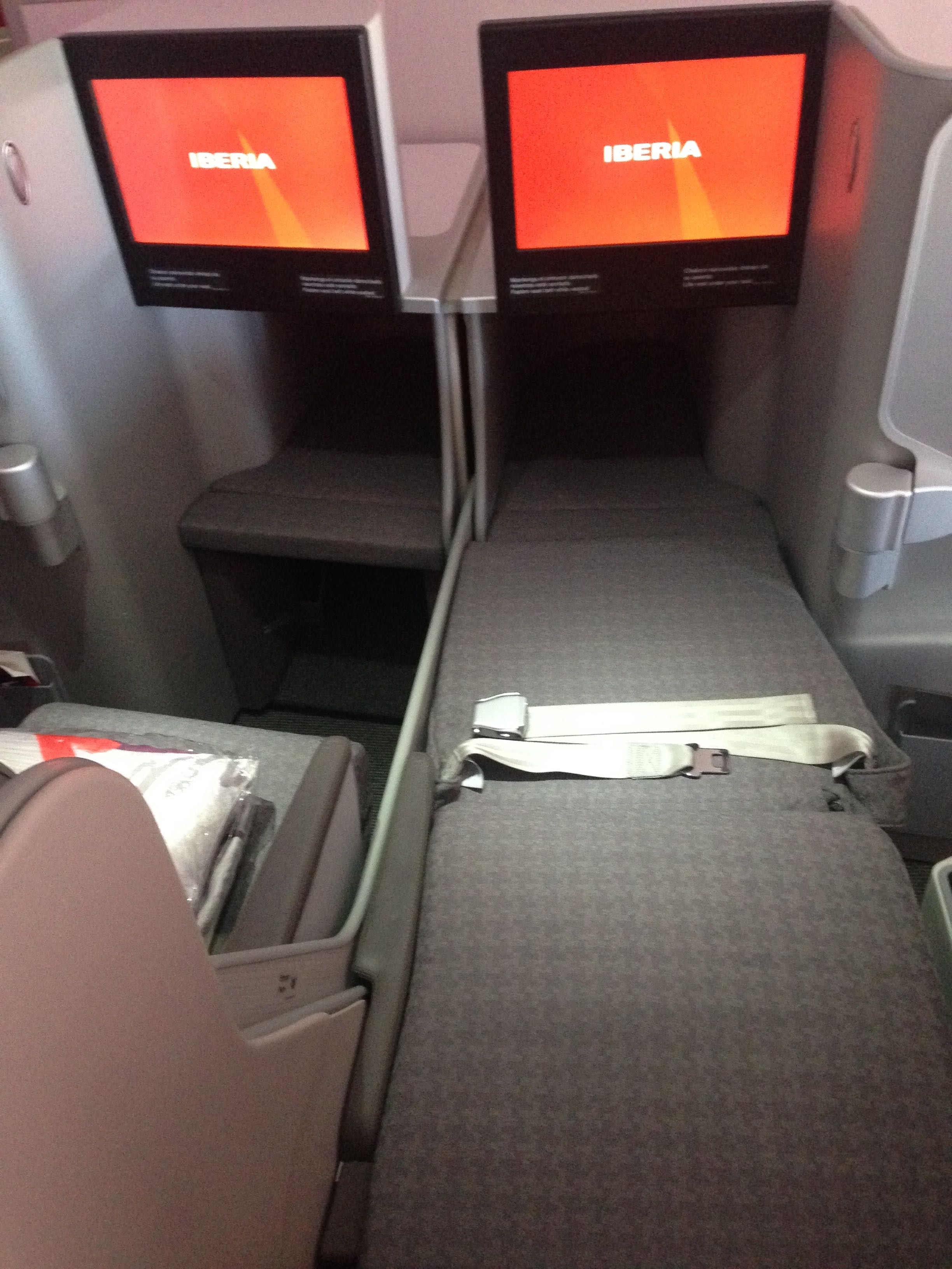 Booking Iberia business class using American Express rewards points