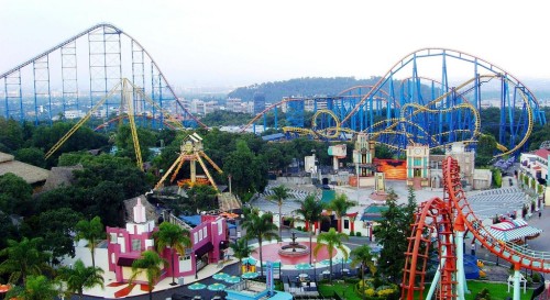 six-flags