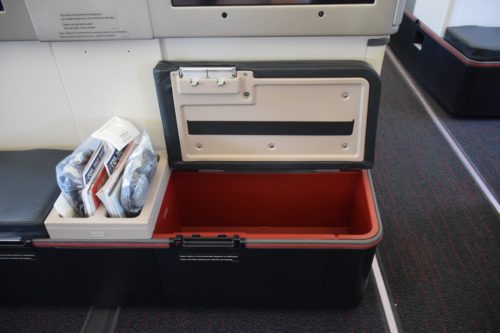 Turkish Airlines Business Class A330 - Ottoman Storage