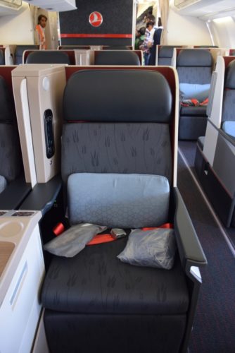 Turkish Airlines Business Class A330 - Seat