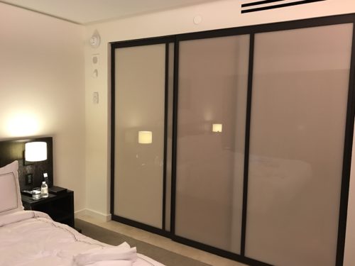 Conrad New York Deluxe Suite - Sliding Glass Door
