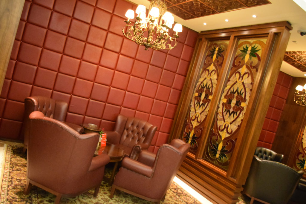 Emirates First Class Lounge Dubai Concourse A - Cigar Room