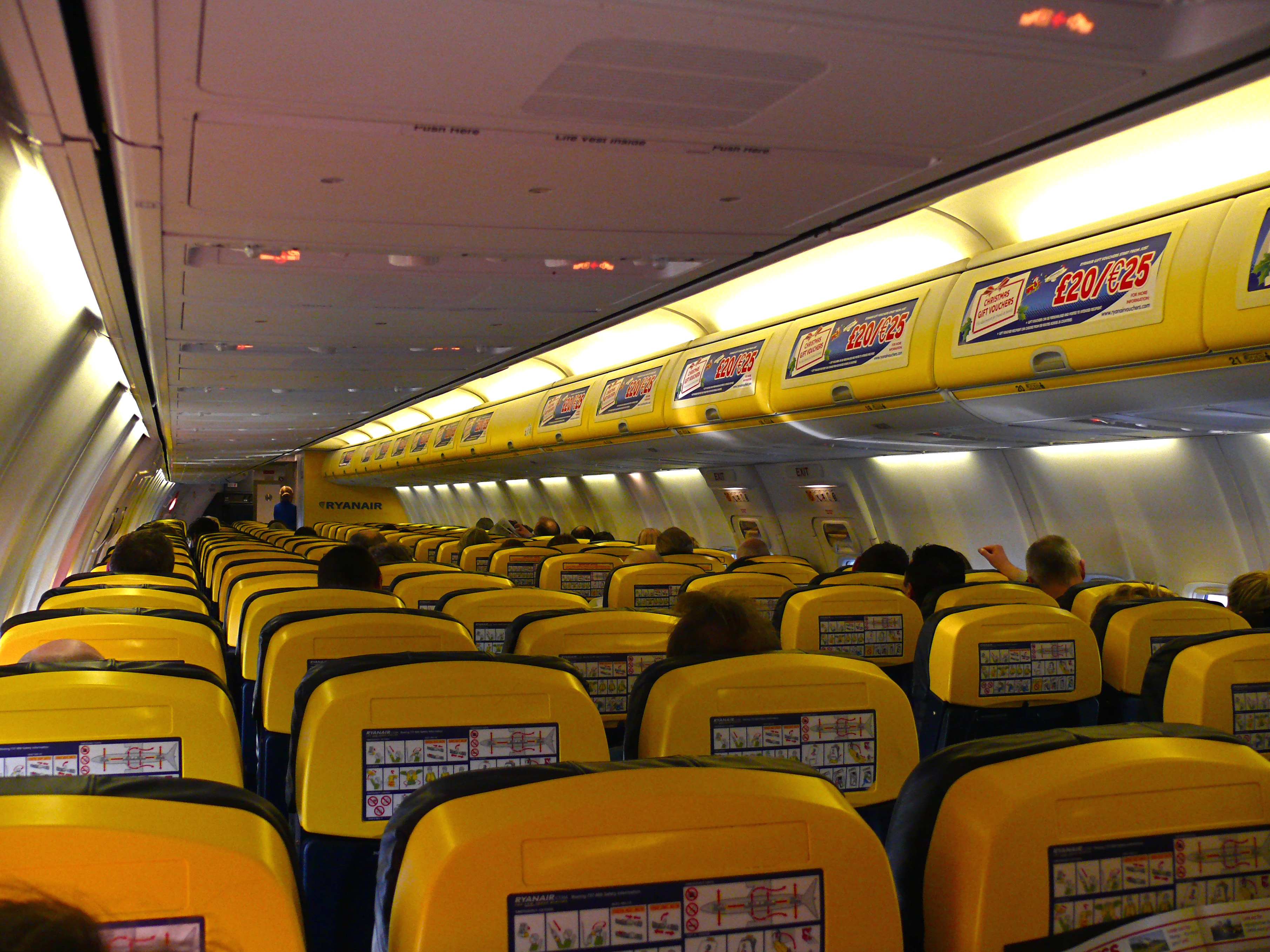 Ryanair's Boeing 737-800 Cabin. Photo by Ruthann, used with permission.