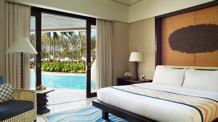 The Conrad Bali King Deluxe Lagoon Room. Photo coutresy of hotel.