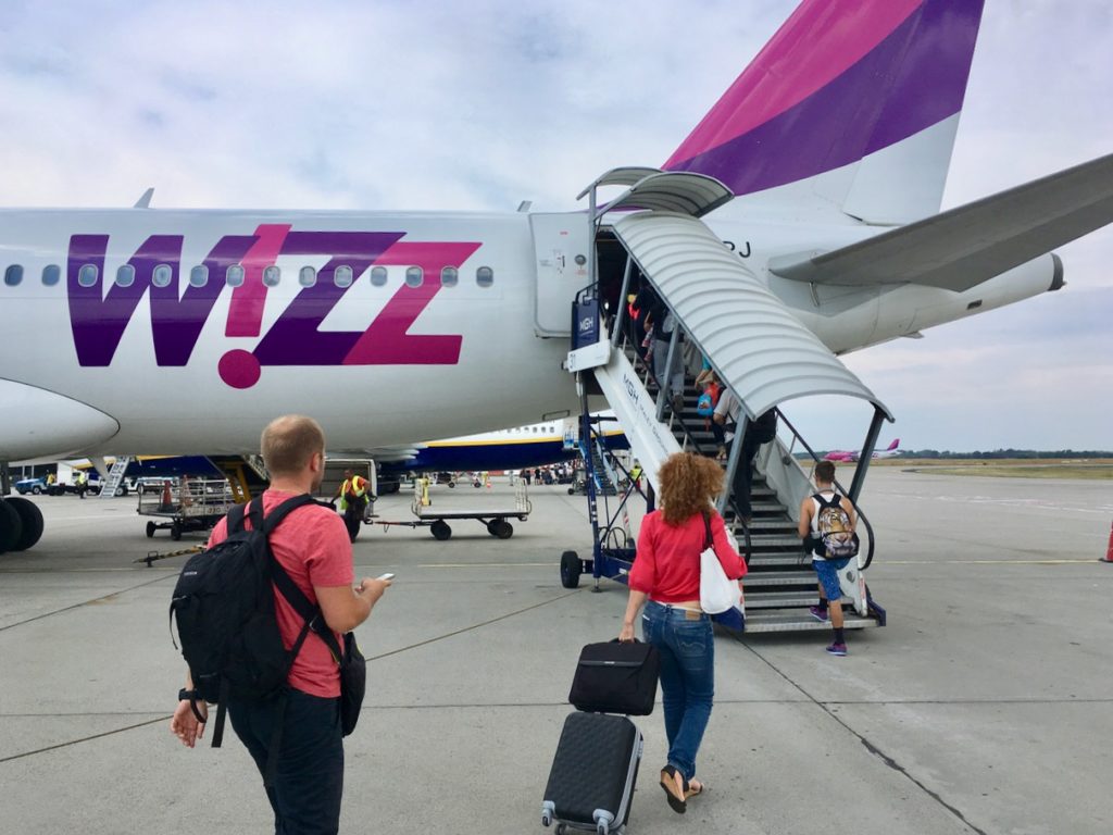 How European airlines EasyjetWizz