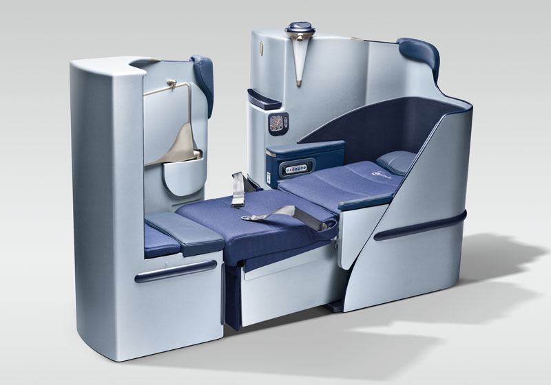 Air Berlin offers direct aisle access, lie-flat business class seats on flights across the Atlantic, not too different from seats offered by carriers like American Airlines, British Airways and Lufthansa.