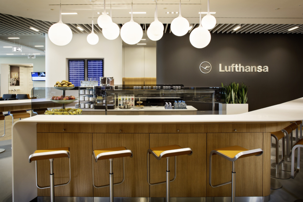 Lufthansa Senator Lounge Frankfurt FRA