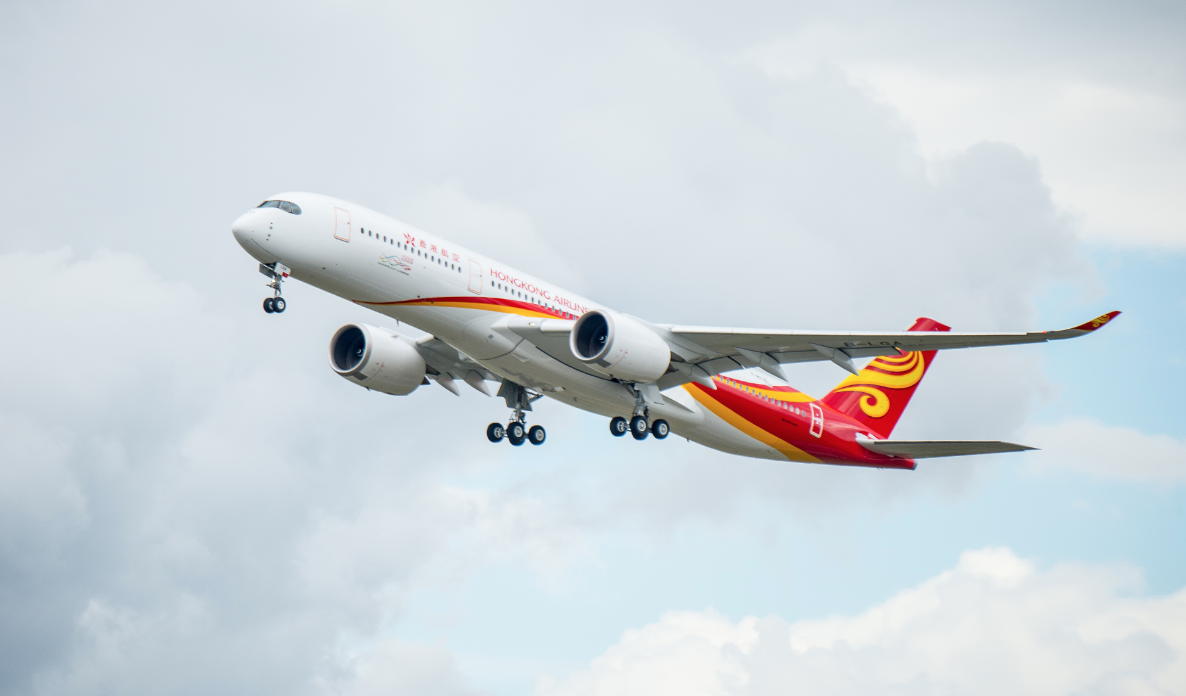 The A350 in a beautiful Hong Kong Airlines livery. | Image from Hong Kong Airlines