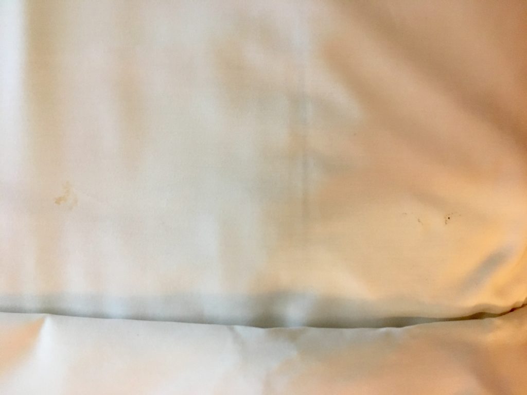 a white sheet with a crease