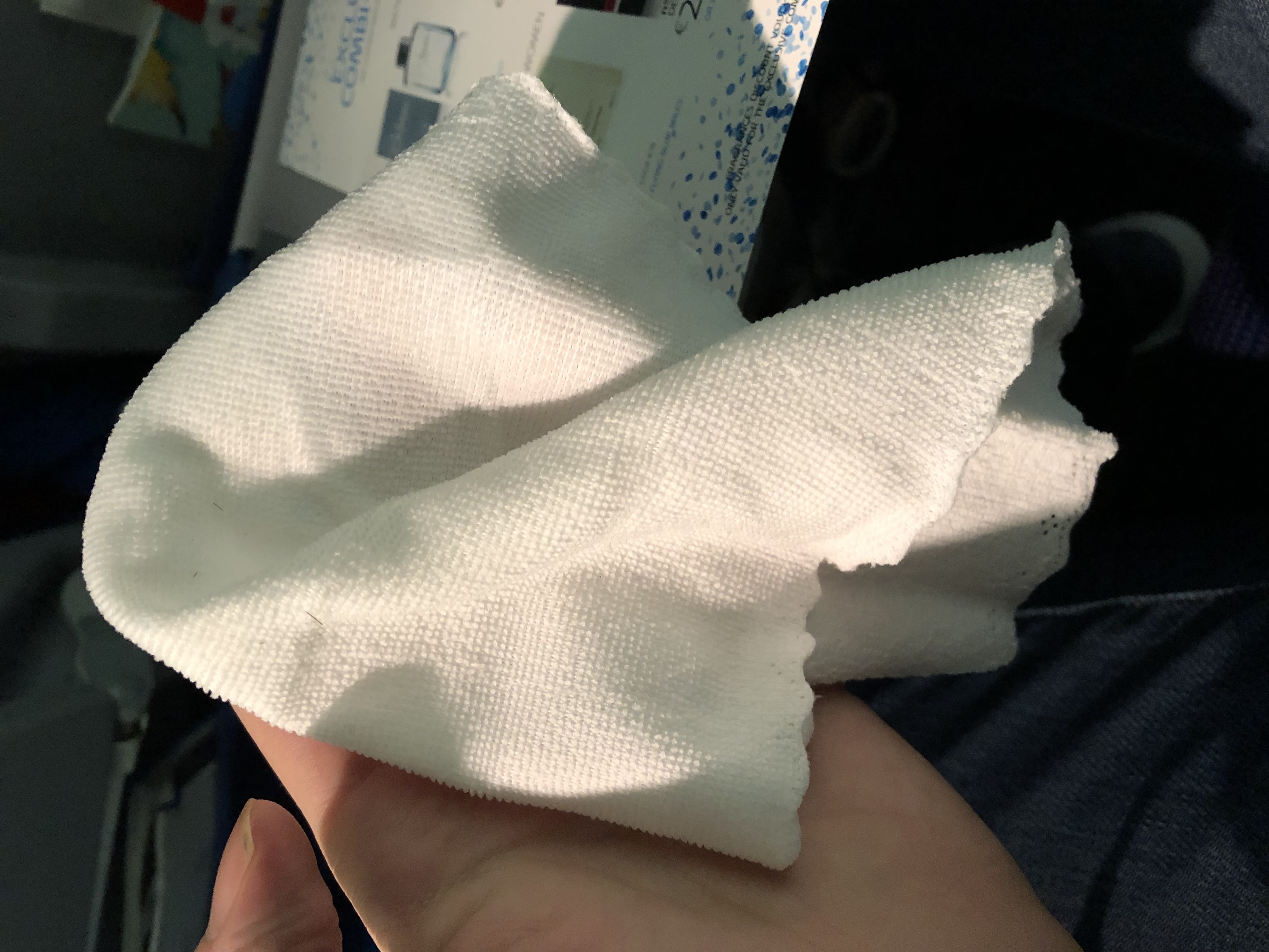 Towel service economy class KLM