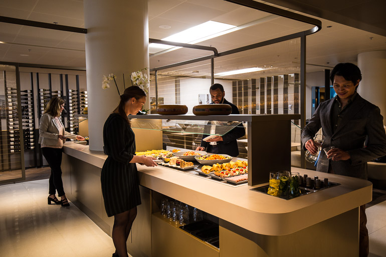 The new Star Alliance lounge at Amsterdam AMS airport