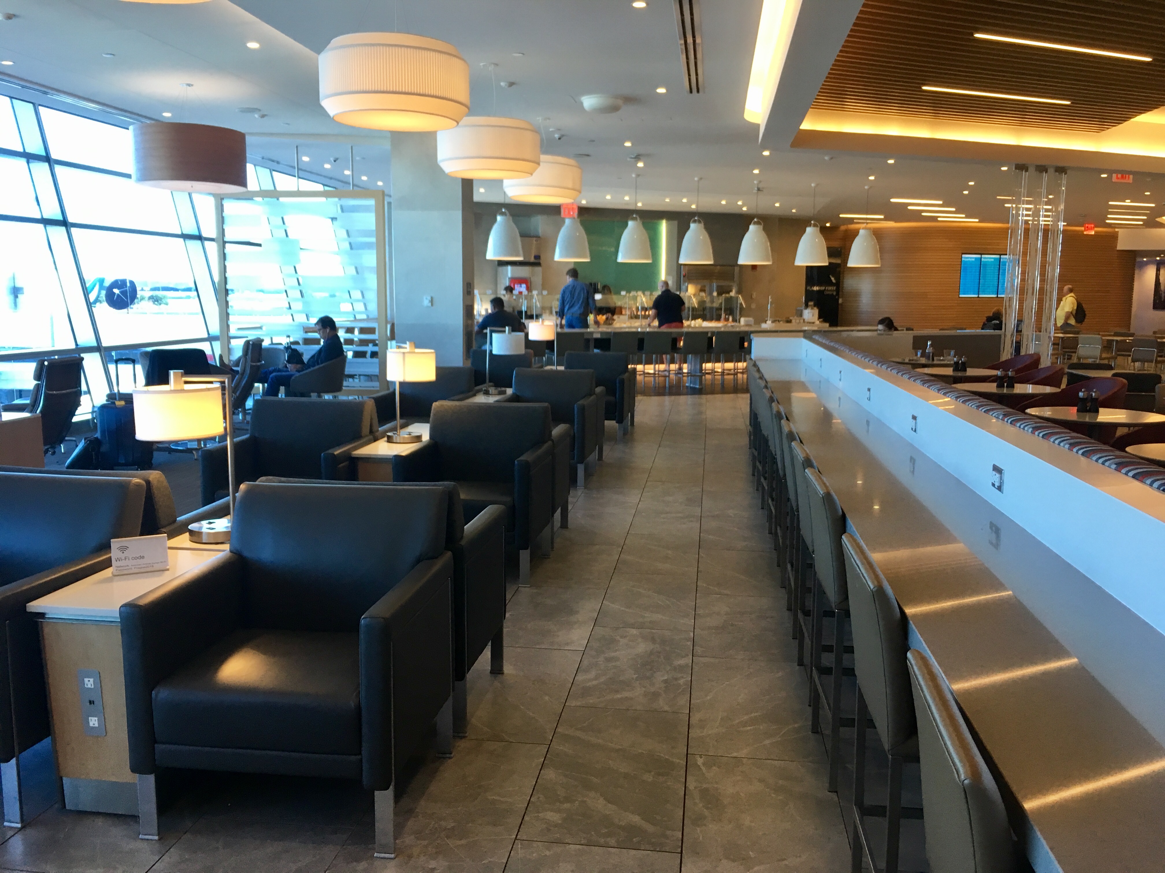 Review: AA Flagship Lounge JFK and JFK-LAX Transcontinental Business Class