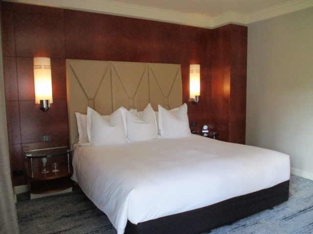 Park Hyatt Melbourne King Suite bedroom