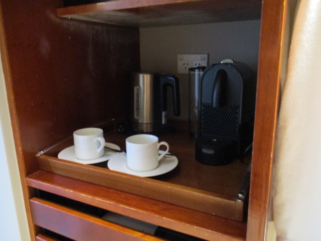 Park Hyatt Melbourne coffee maker and cups