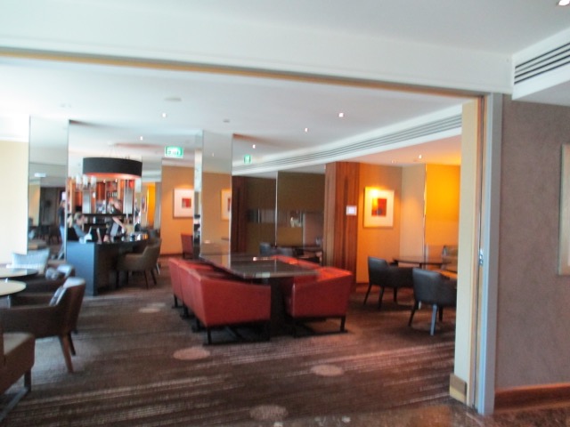 Grand Club Melbourne Lounge