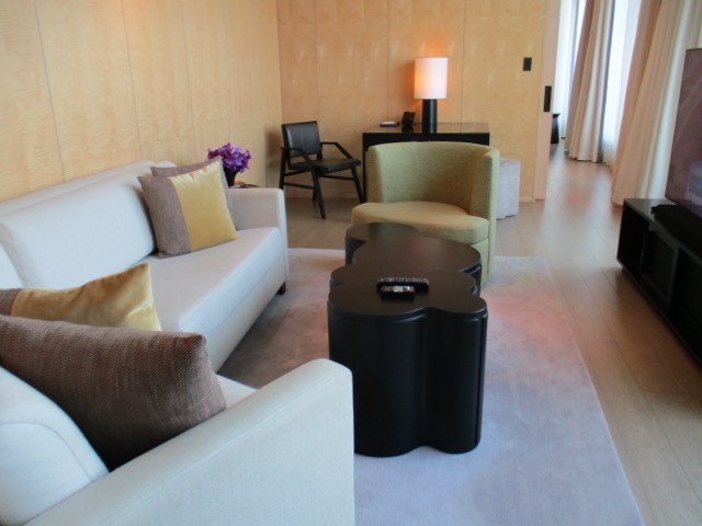 Park Hyatt Bangkok suite living room