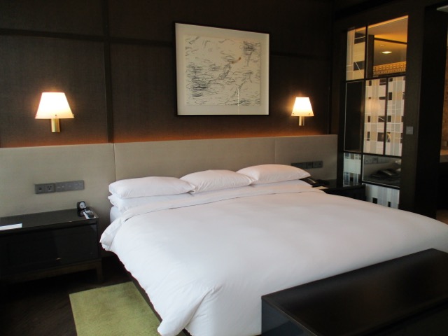 Grand Hyatt Seoul bedroom