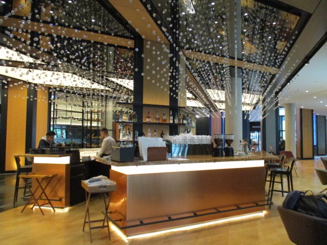 Andaz Munich lobby bar