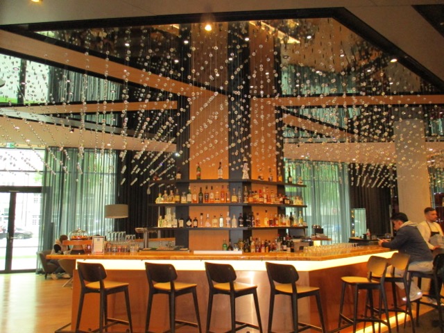 Andaz Munich lobby bar
